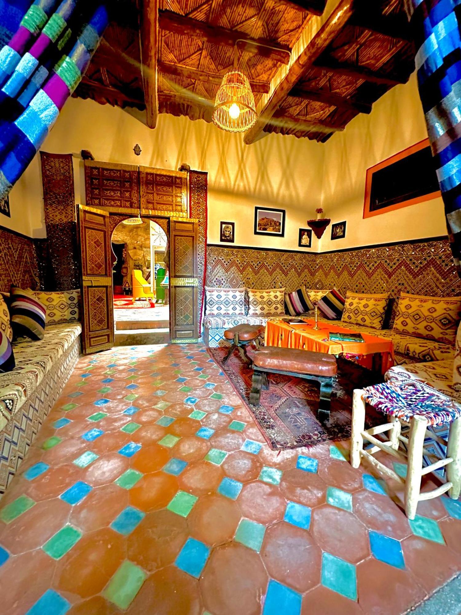 Kasbah El Hajja Bed & Breakfast Ait Benhaddou Exterior photo