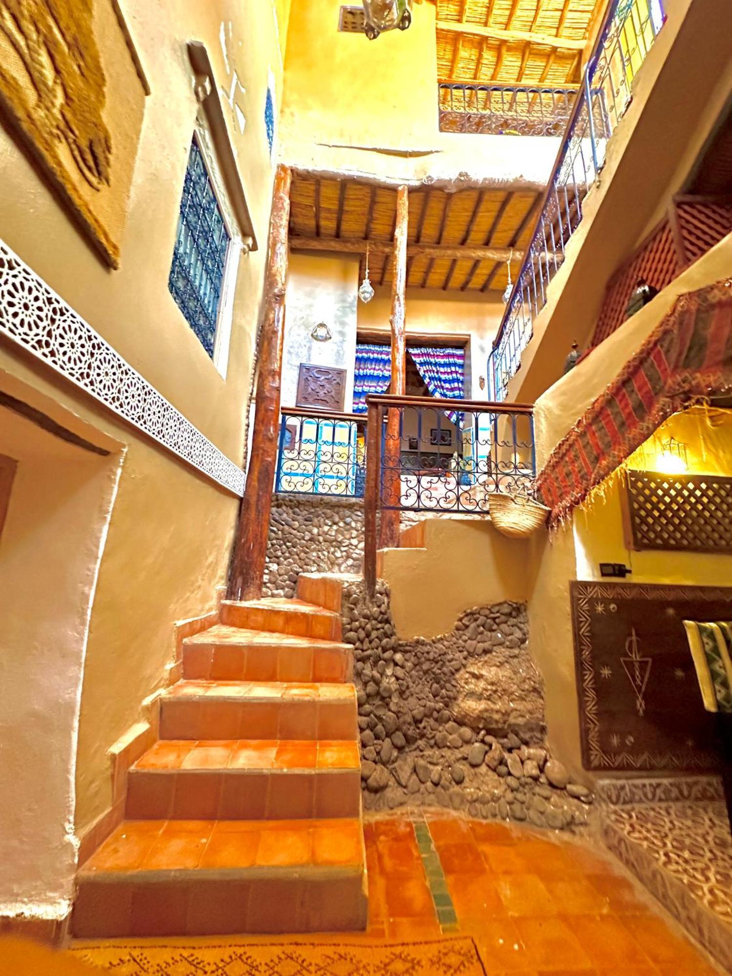 Kasbah El Hajja Bed & Breakfast Ait Benhaddou Exterior photo