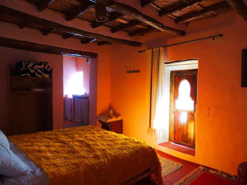Kasbah El Hajja Bed & Breakfast Ait Benhaddou Exterior photo